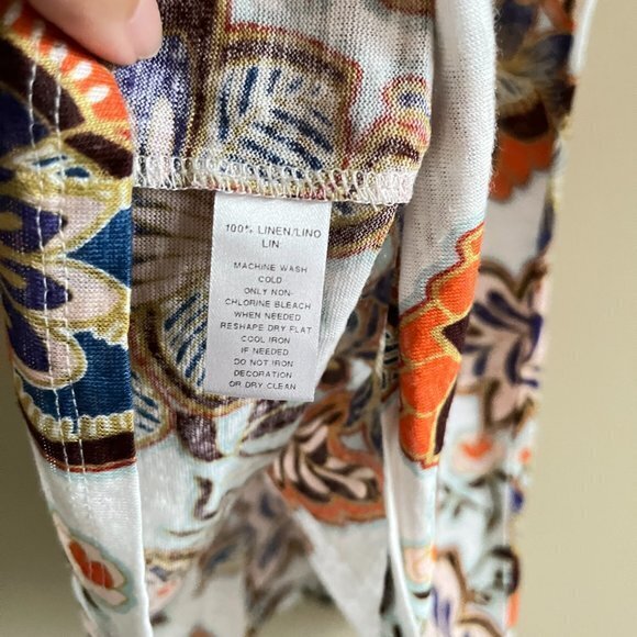 LOFT ANN TAYLOR 100% LINEN DOUBLE V NECK WOMENS SIZE XS FLORAL PRINT SHORT SLV - Picture 3 of 5